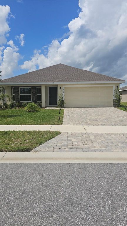 1884 SE Middlebury Drive, Palm Bay, FL 32909