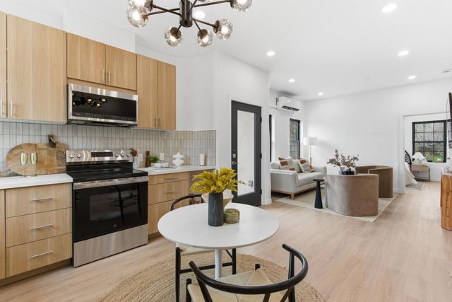 989 Kaizen Way, Linda, CA 95961