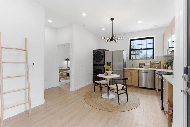 989 Kaizen Way, Linda, CA 95961