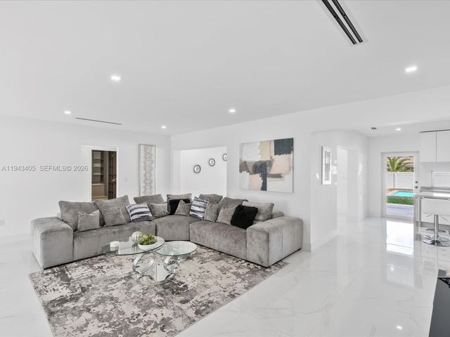 4901 Grant St 0, Hollywood, FL 33021