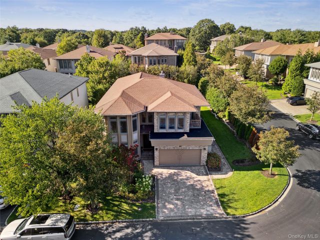 20 Kettlepond Road, Jericho, NY 11753
