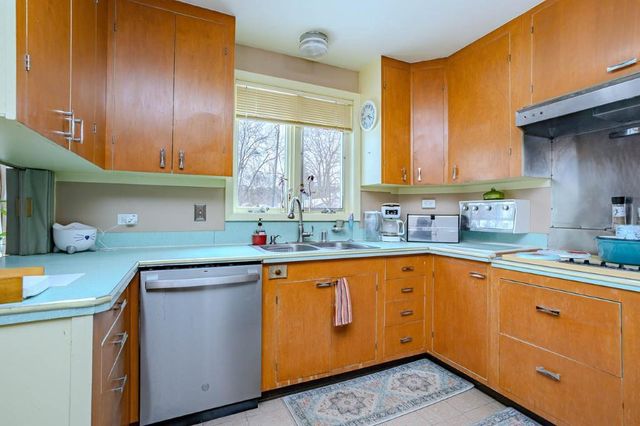 613 MC INDOE STREET, Wausau, WI 54403