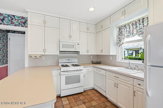 315 Allen Avenue, Allenhurst, NJ 07711