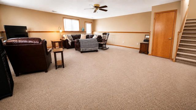 3171 MOCKINGBIRD WAY, Oshkosh, WI 54904