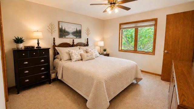 3171 MOCKINGBIRD WAY, Oshkosh, WI 54904