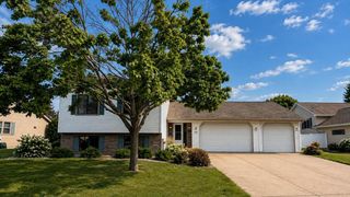 3171 MOCKINGBIRD WAY, Oshkosh, WI 54904