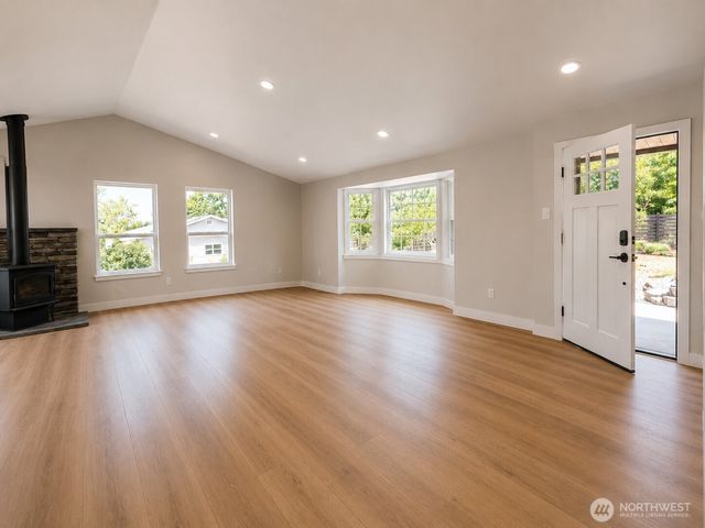 939 James Way, Camano Island, WA 98282