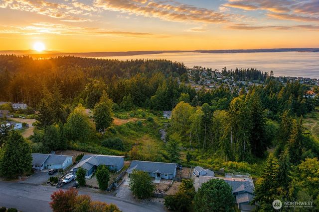 939 James Way, Camano Island, WA 98282