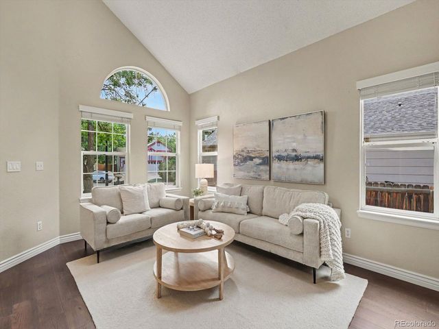 15936 W 64th Cir, Arvada, CO 80007