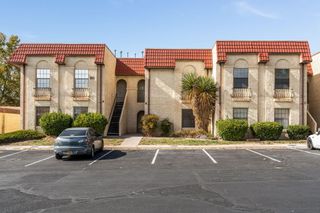 811 Country Club Drive SE APT 1B, Rio Rancho, NM 87124