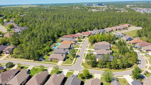 8725 Rush Ln, Pensacola, FL 32526