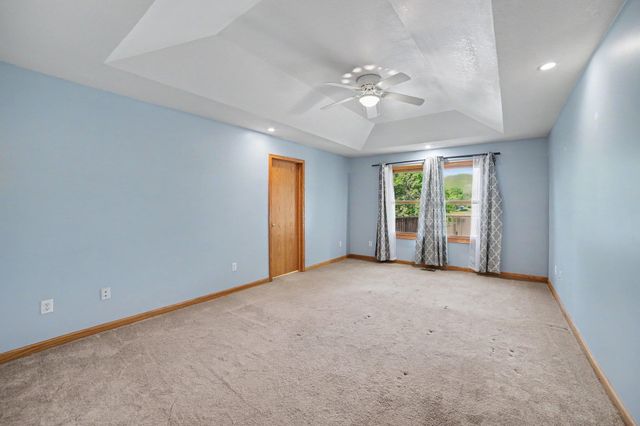 5531 N Clarence Court, Sanford, MI 48657