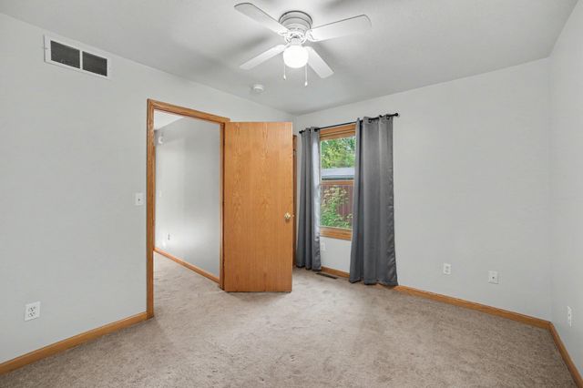 5531 N Clarence Court, Sanford, MI 48657