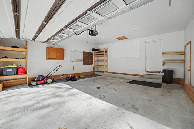 5531 N Clarence Court, Sanford, MI 48657