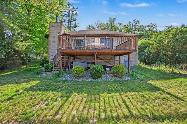 5531 N Clarence Court, Sanford, MI 48657
