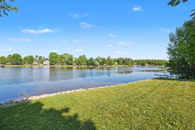 5531 N Clarence Court, Sanford, MI 48657