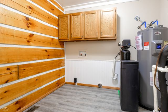 6005 Hoover Road, Nashville, IN 47448
