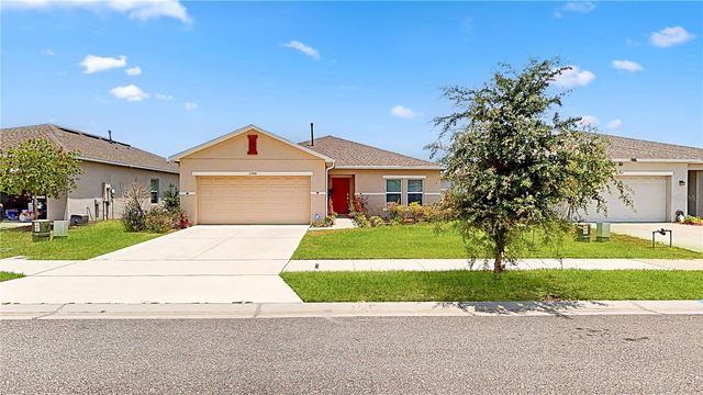 33941 SKY BLOSSOM CIRCLE, Leesburg, FL 34788