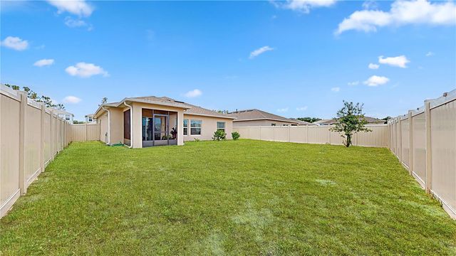 33941 SKY BLOSSOM CIRCLE, Leesburg, FL 34788