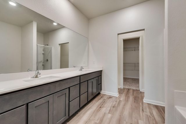 644 aqueduct Drive, Seagoville, TX 75159