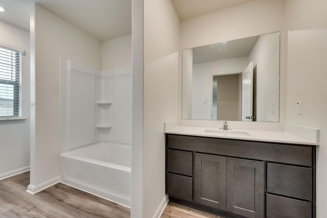 644 aqueduct Drive, Seagoville, TX 75159