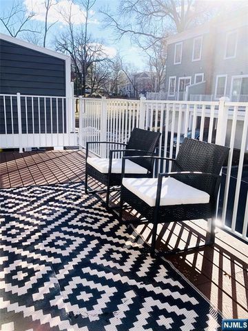 33 Parkside Lane 33, Teaneck, NJ 07666