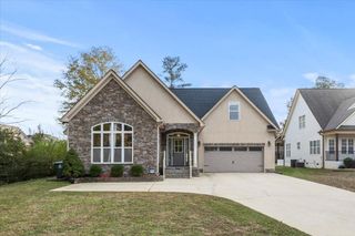 1986 Plymouth Street, Chattanooga, TN 37421