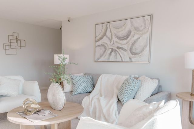 400 Ortega Avenue 216, Mountain View, CA 94040
