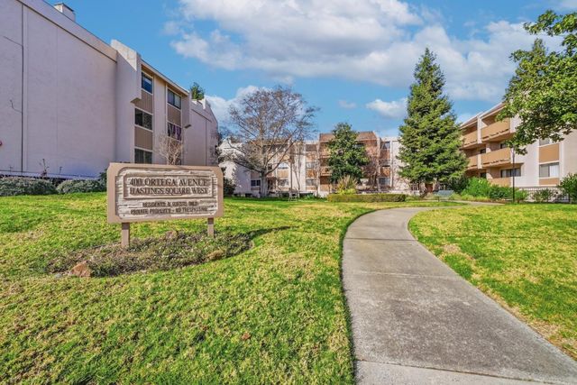 400 Ortega Avenue 216, Mountain View, CA 94040