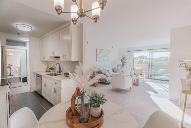 400 Ortega Avenue 216, Mountain View, CA 94040