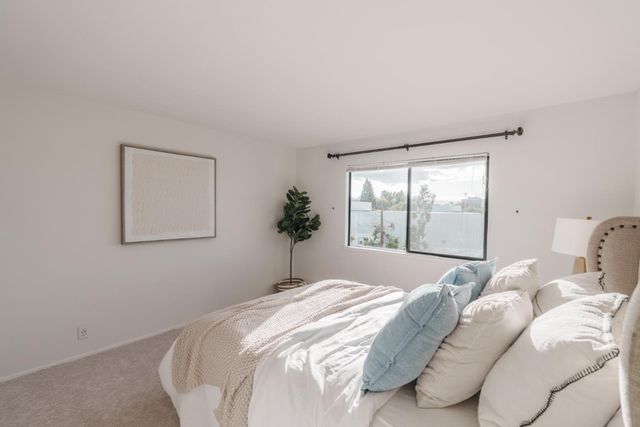 400 Ortega Avenue 216, Mountain View, CA 94040