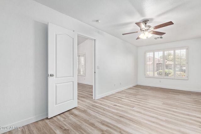 2232 S NIELSON Street, Gilbert, AZ 85295