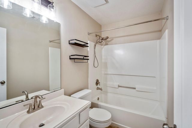 5526 Postwood Green Lane, Spring, TX 77373