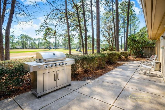 125 Mayberry Ln., Conway, SC 29526