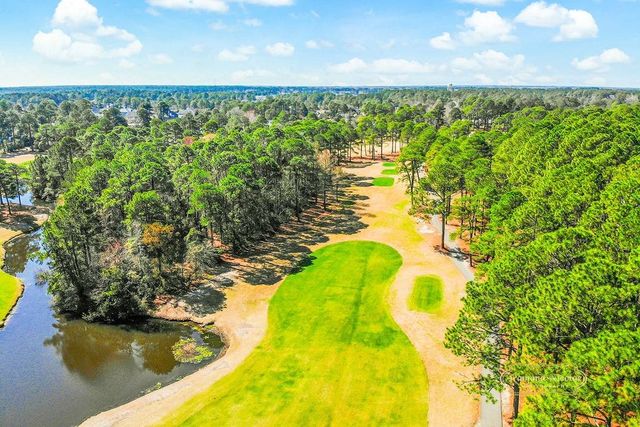 125 Mayberry Ln., Conway, SC 29526