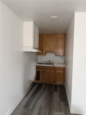 814 S Electric Ln, Alhambra, CA 91803