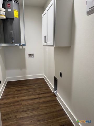 11 S Main Street 104, Temple, TX 76501