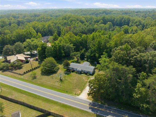 8405 Stafford Mill Road, Oak Ridge, NC 27310