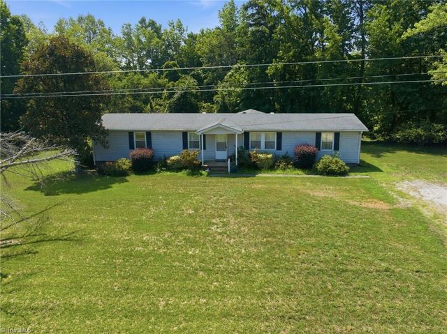 8405 Stafford Mill Road, Oak Ridge, NC 27310