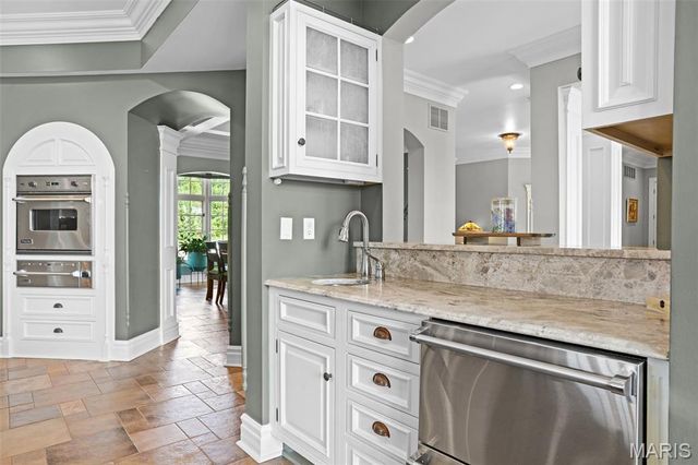 2102 Clairmont Drive, Shiloh, IL 62221