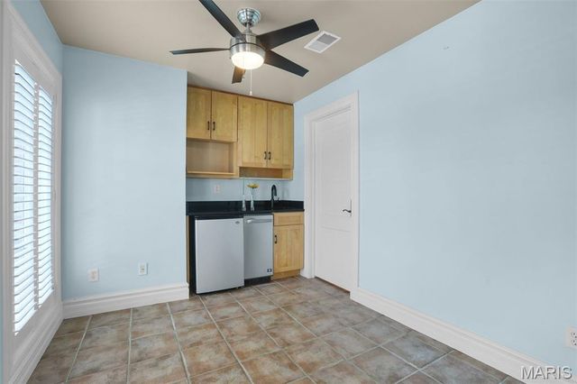 2102 Clairmont Drive, Shiloh, IL 62221