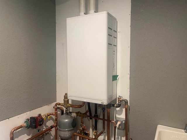 235 W Birch Street, Ironwood, MI 49938