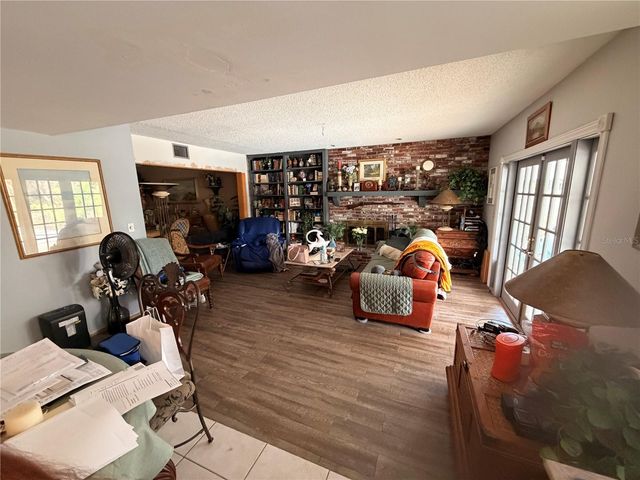 10003 133RD STREET, Seminole, FL 33776