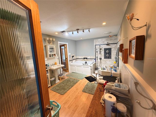 10003 133RD STREET, Seminole, FL 33776