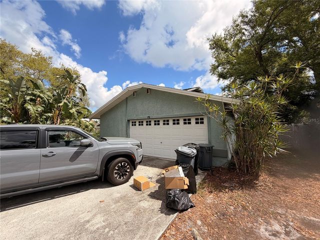 10003 133RD STREET, Seminole, FL 33776