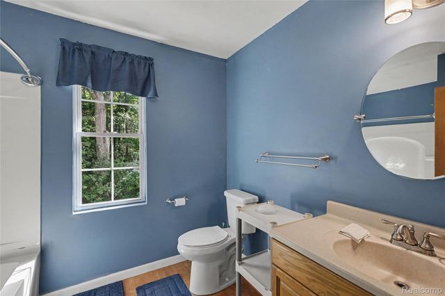 193 Miller Lake Rd., Deerfield Township, MI 48421