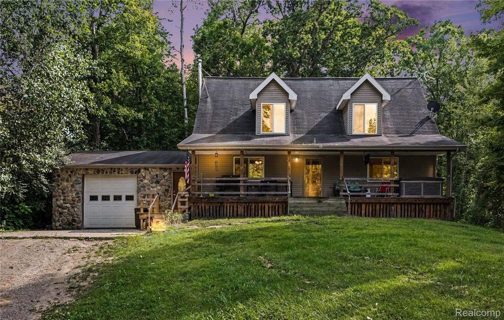 193 Miller Lake Rd., Deerfield Township, MI 48421
