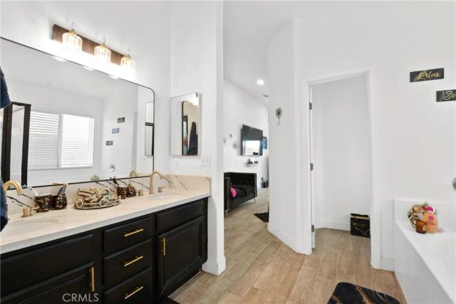 14152 Nantucket, Hesperia, CA 92344