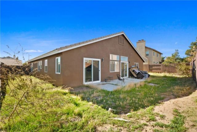 14152 Nantucket, Hesperia, CA 92344