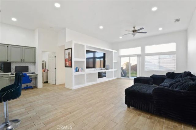 14152 Nantucket, Hesperia, CA 92344